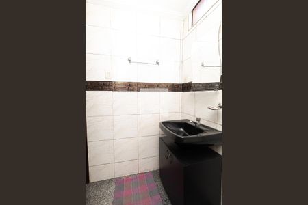 Banheiro de casa à venda com 3 quartos, 278m² em Nova Esperança, Belo Horizonte