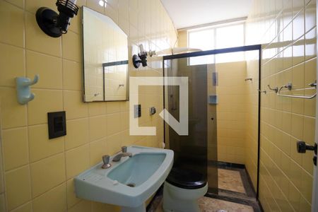 Apartamento à venda com 163m², 3 quartos e 2 vagasBanheiro 01Banheiro 01