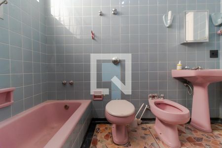 Apartamento à venda com 163m², 3 quartos e 2 vagasBanheiro 02