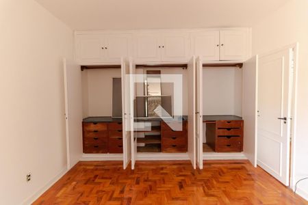 Apartamento à venda com 163m², 3 quartos e 2 vagasQuarto 01 - Armário