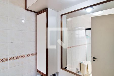 Apartamento à venda com 76m², 3 quartos e 2 vagasBanheiro da Suíte 