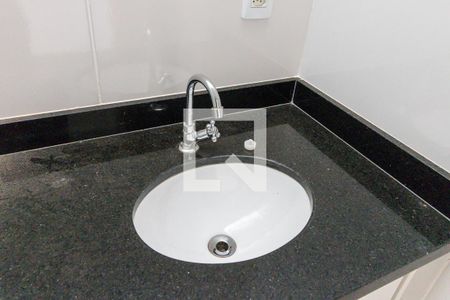 Casa de condomínio para alugar com 47m², 2 quartos e 2 vagas Casa de condomínio para alugar com 47m², 2 quartos e 2 vagasPia