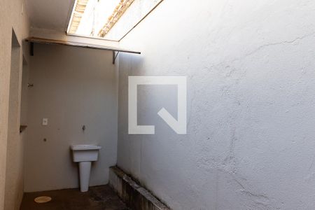 Casa de condomínio para alugar com 47m², 2 quartos e 2 vagas Casa de condomínio para alugar com 47m², 2 quartos e 2 vagasLavanderia