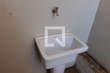 Casa de condomínio para alugar com 47m², 2 quartos e 2 vagas Casa de condomínio para alugar com 47m², 2 quartos e 2 vagasTanque