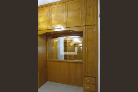 Apartamento para alugar com 65m², 2 quartos e 1 vagaQuarto 2 - Armários