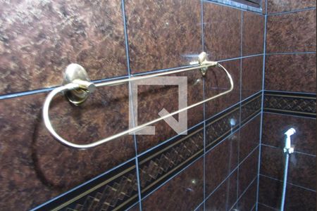 Apartamento para alugar com 65m², 2 quartos e 1 vagaDetalhe do banheiro