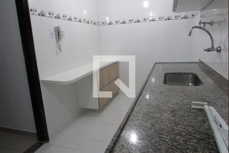 Apartamento para alugar com 65m², 2 quartos e 1 vagaCozinha
