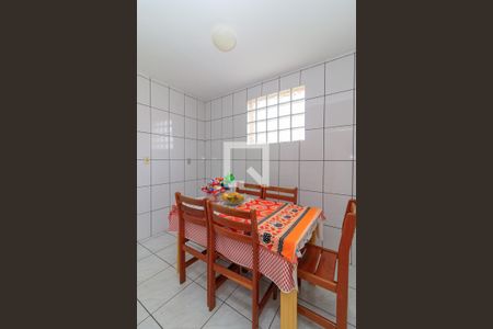 Casa à venda com 350m², 4 quartos e 3 vagasCopa