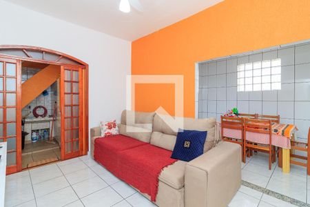 Sala 1 de casa para alugar com 4 quartos, 350m² em Jardim Vila Formosa, São Paulo