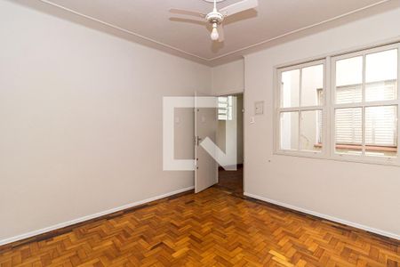 Sala de apartamento para alugar com 2 quartos, 70m² em São João, Porto Alegre