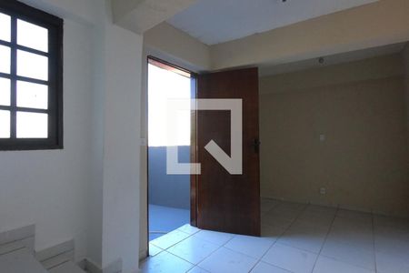 Casa para alugar com 150m², 3 quartos e 3 vagas Casa para alugar com 150m², 3 quartos e 3 vagasEdícula
