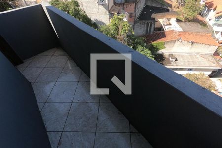 Casa para alugar com 150m², 3 quartos e 3 vagas Casa para alugar com 150m², 3 quartos e 3 vagasQuarto 2 _ Varanda