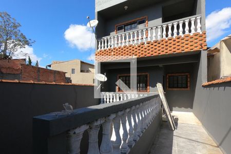 Varanda / Fachada de casa para alugar com 3 quartos, 150m² em Parque Monte Alegre, Taboão da Serra