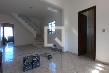 Sala de casa para alugar com 3 quartos, 150m² em Parque Monte Alegre, Taboão da Serra