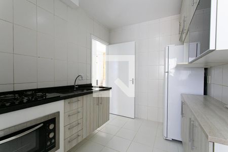 Apartamento para alugar com 50m², 2 quartos e 1 vaga Apartamento para alugar com 50m², 2 quartos e 1 vagaCozinha