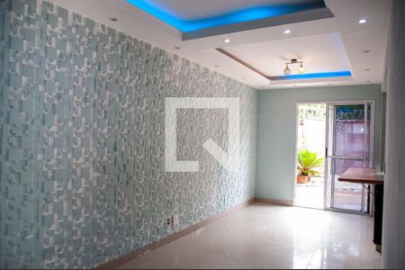 Sala de casa de condomínio à venda com 3 quartos, 89m² em Vargem Pequena, Rio de Janeiro