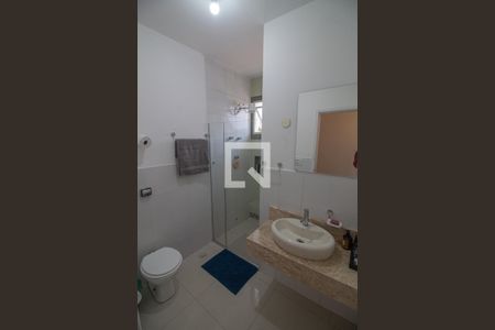 Casa à venda com 180m², 2 quartos e 1 vagaBanheiro 1