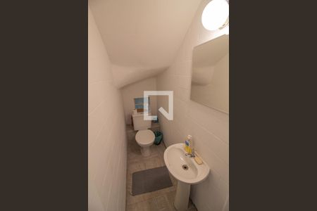 Casa à venda com 180m², 2 quartos e 1 vagaLavabo