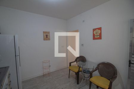 Casa à venda com 180m², 2 quartos e 1 vagaCozinha