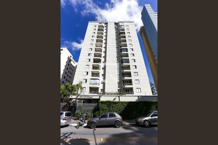 Apartamento para alugar com 72m², 2 quartos e 2 vagasFachada