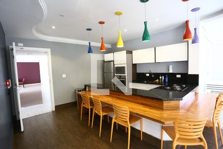 Apartamento para alugar com 72m², 2 quartos e 2 vagasÁrea comum - Salão de festas