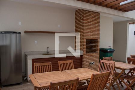 Apartamento à venda com 33m², 1 quarto e sem vagaÁrea comum - Churrasqueira