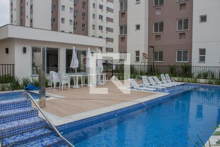 Apartamento à venda com 33m², 1 quarto e sem vagaÁrea comum - Piscina