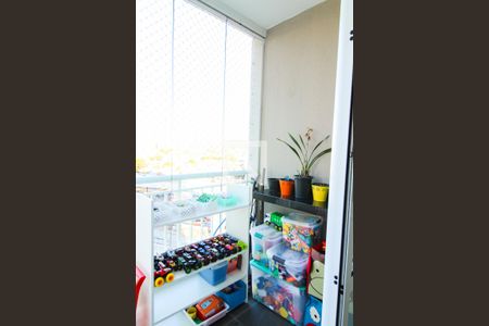 Varanda de apartamento à venda com 3 quartos, 60m² em Quinta da Paineira, São Paulo