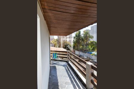 Casa à venda com 600m², 5 quartos e 4 vagasVaranda da Suite 1