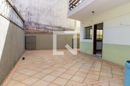 Casa à venda com 600m², 5 quartos e 4 vagasQuintal