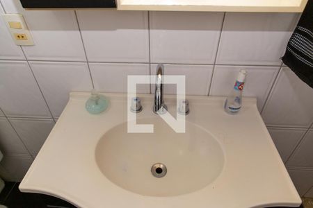 Casa à venda com 600m², 5 quartos e 4 vagasBanheiro da Suíte 1