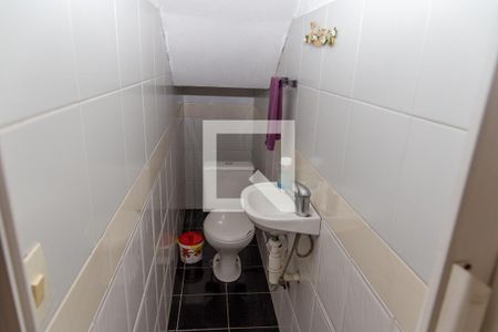 Casa à venda com 600m², 5 quartos e 4 vagasLavabo da Garagem