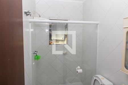 Casa à venda com 600m², 5 quartos e 4 vagasBanheiro da Suíte 2