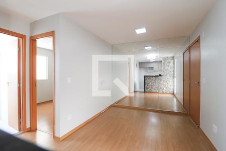 Sala de apartamento à venda com 2 quartos, 39m² em Residencial Itamaracá, Goiânia