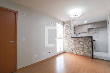 Sala de apartamento à venda com 2 quartos, 39m² em Residencial Itamaracá, Goiânia