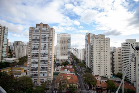 Apartamento à venda com 70m², 2 quartos e 1 vagaVista da Piscina