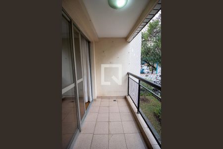 Apartamento à venda com 70m², 2 quartos e 1 vagaVaranda