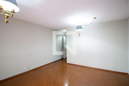 Apartamento à venda com 70m², 2 quartos e 1 vagaSala
