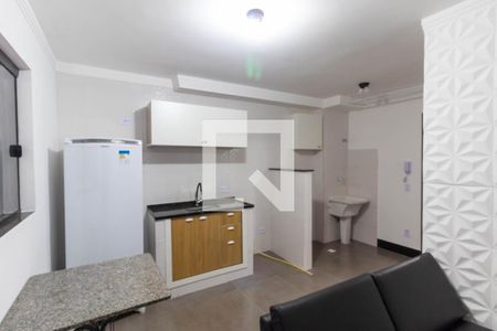 Sala/Cozinha de kitnet/studio para alugar com 1 quarto, 27m² em Jardim Lisboa, São Paulo