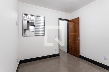 Quarto de kitnet/studio para alugar com 1 quarto, 27m² em Jardim Lisboa, São Paulo