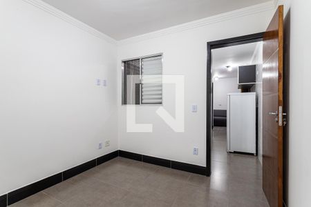 Quarto de kitnet/studio para alugar com 1 quarto, 27m² em Jardim Lisboa, São Paulo