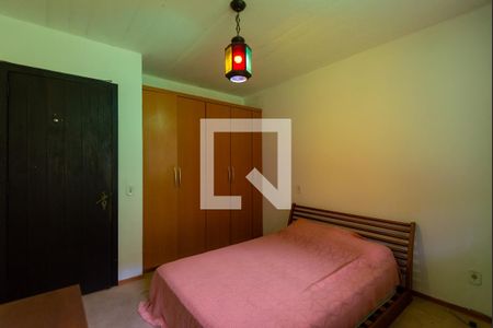 Casa à venda com 2700m², 6 quartos e 2 vagasQuarto 3