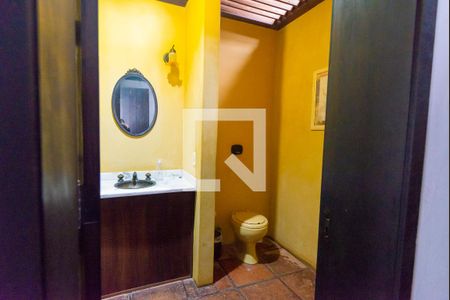 Casa à venda com 2700m², 6 quartos e 2 vagasBanheiro 4