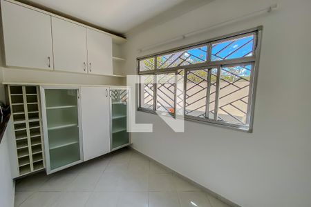 Casa de condomínio à venda com 188m², 3 quartos e 3 vagas Casa de condomínio à venda com 188m², 3 quartos e 3 vagasCozinha