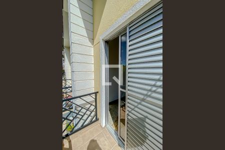 Casa de condomínio à venda com 188m², 3 quartos e 3 vagas Casa de condomínio à venda com 188m², 3 quartos e 3 vagasVaranda da suite