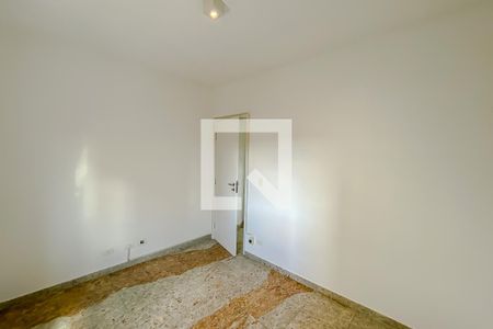 Casa de condomínio à venda com 188m², 3 quartos e 3 vagas Casa de condomínio à venda com 188m², 3 quartos e 3 vagasQuarto 2