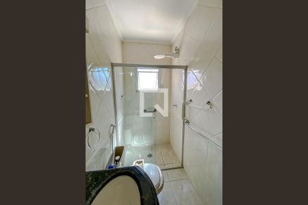 Casa de condomínio à venda com 188m², 3 quartos e 3 vagas Casa de condomínio à venda com 188m², 3 quartos e 3 vagasBanheiro