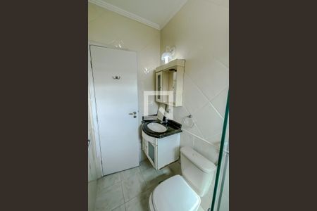 Casa de condomínio à venda com 188m², 3 quartos e 3 vagas Casa de condomínio à venda com 188m², 3 quartos e 3 vagasBanheiro