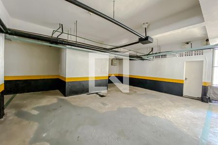 Casa de condomínio à venda com 188m², 3 quartos e 3 vagas Casa de condomínio à venda com 188m², 3 quartos e 3 vagasGaragem