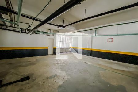 Casa de condomínio à venda com 188m², 3 quartos e 3 vagas Casa de condomínio à venda com 188m², 3 quartos e 3 vagasGaragem